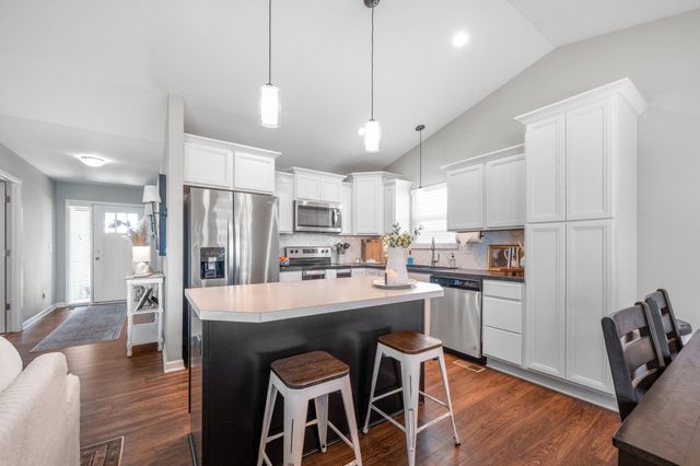 1625 N Thoroughbred St, Wichita, KS 67235