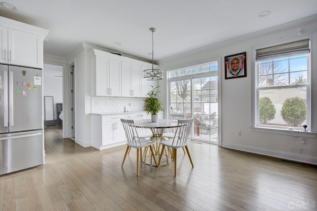 23 Dalton Place, Edison, NJ 08817