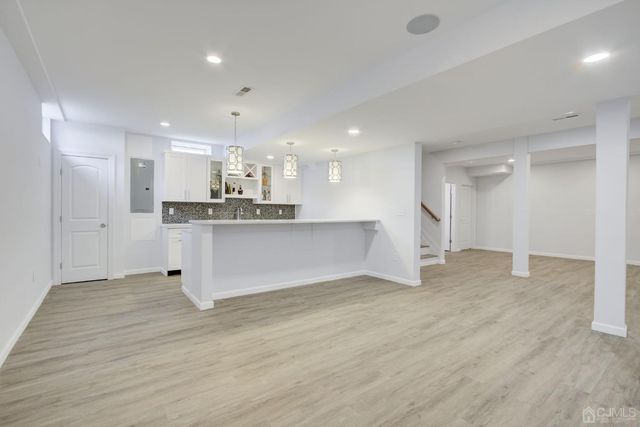 23 Dalton Place, Edison, NJ 08817