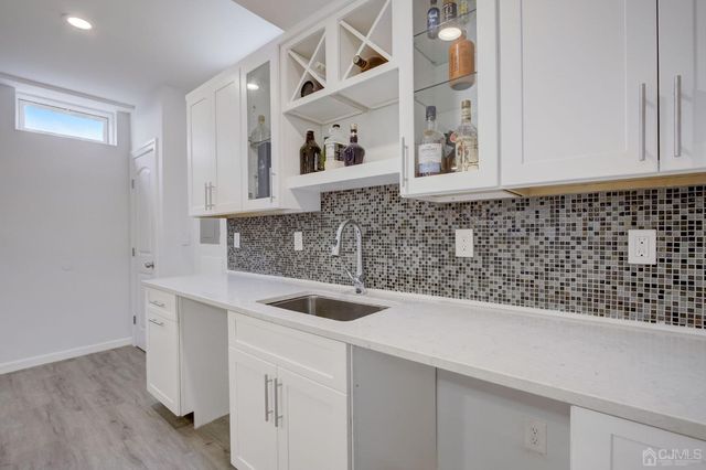 23 Dalton Place, Edison, NJ 08817