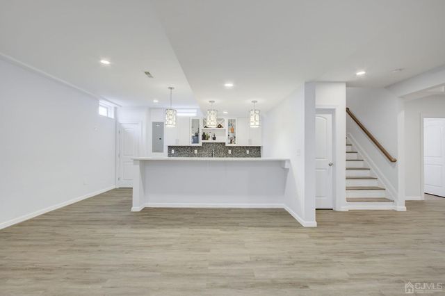 23 Dalton Place, Edison, NJ 08817
