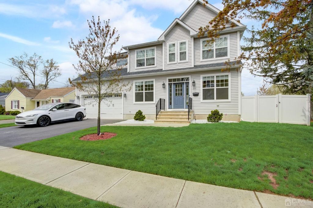 23 Dalton Place, Edison, NJ 08817