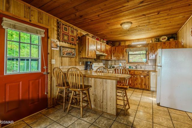 3476 Bear Mountain Lane, Sevierville, TN 37876