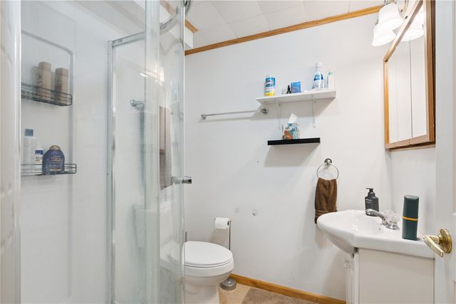 511 S Lucas St, Iowa City, IA 52240