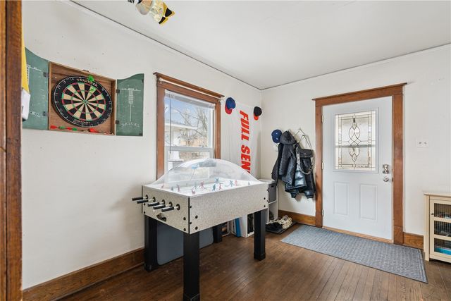 511 S Lucas St, Iowa City, IA 52240