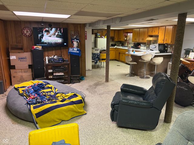 30 Gilbert Avenue, Beech Grove, IN 46107