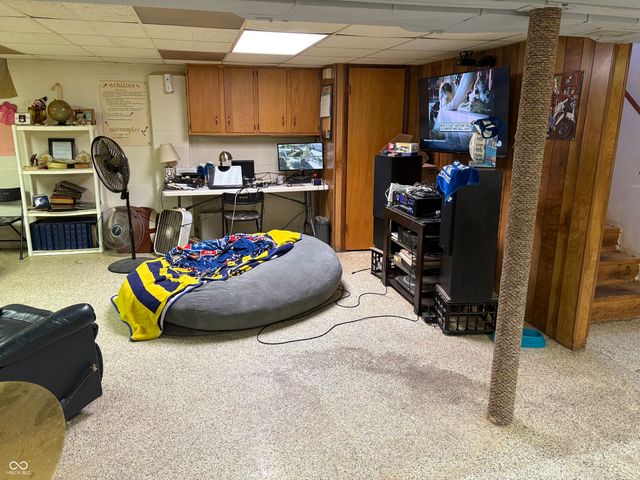 30 Gilbert Avenue, Beech Grove, IN 46107