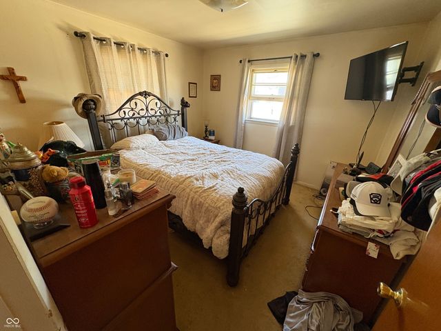 30 Gilbert Avenue, Beech Grove, IN 46107