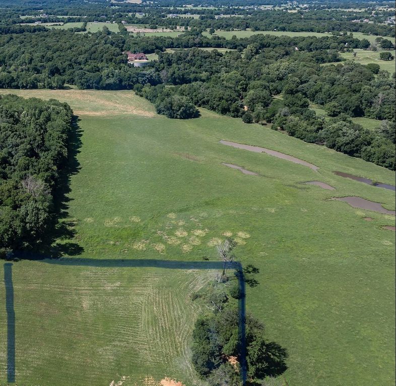 11370 Jim Hall CR601 Road, Prairie Grove, AR 72753