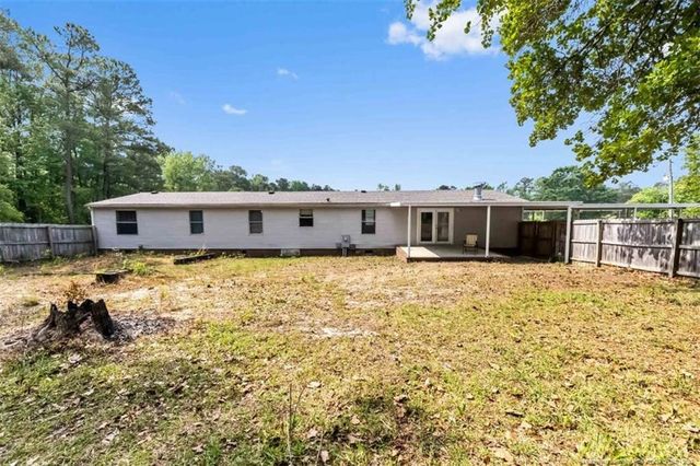 157 Beacon Lane, Cameron, NC 28326