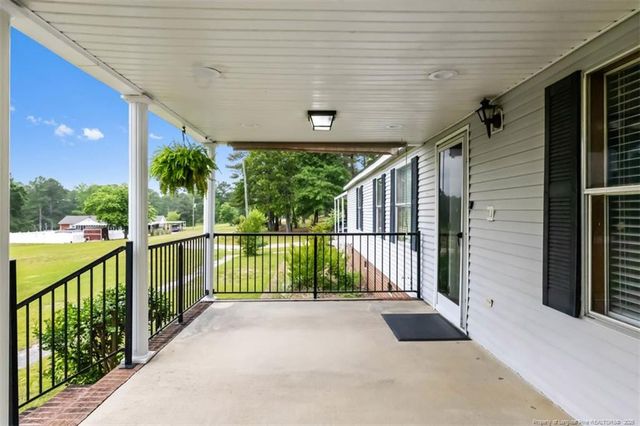 157 Beacon Lane, Cameron, NC 28326