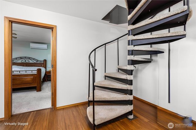 291 E Midway Lane, Shelton, WA 98584