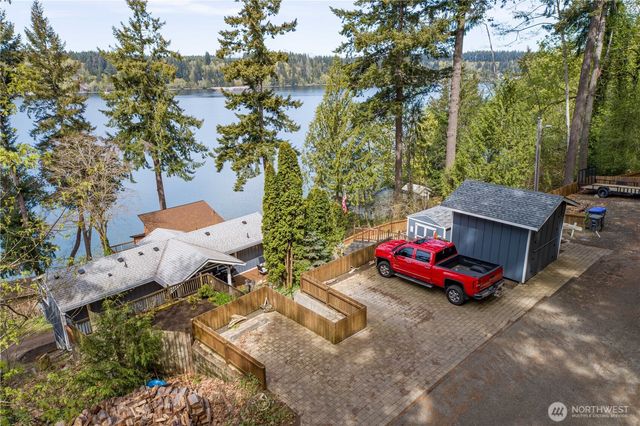 291 E Midway Lane, Shelton, WA 98584