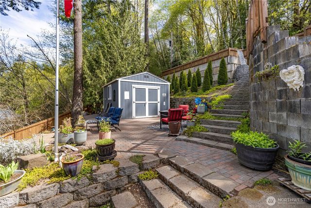 291 E Midway Lane, Shelton, WA 98584