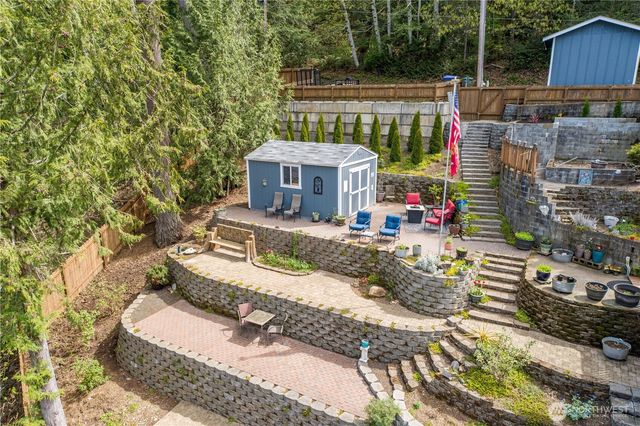 291 E Midway Lane, Shelton, WA 98584