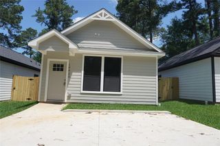 10023 Calendar, Willis, TX 77318