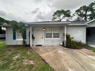 182 Empress Avenue A, Sebastian, FL 32958
