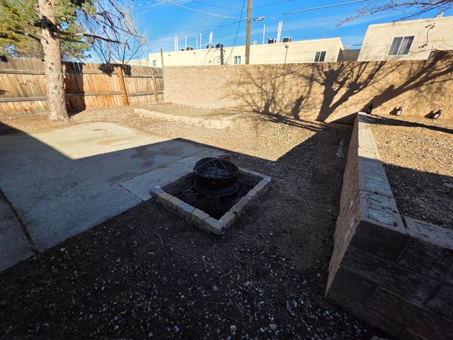 12709 Summer Avenue NE, Albuquerque, NM 87112