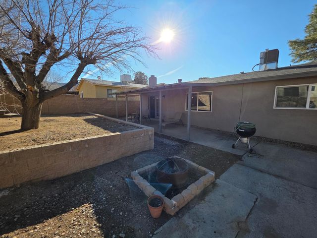 12709 Summer Avenue NE, Albuquerque, NM 87112