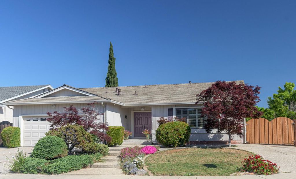 3563 SUNNYLAKE CT Court, San Jose, CA 95117