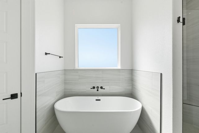 1024 Agnes North, Springtown, TX 76082