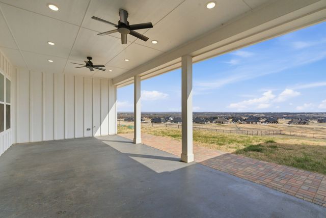 1024 Agnes North, Springtown, TX 76082