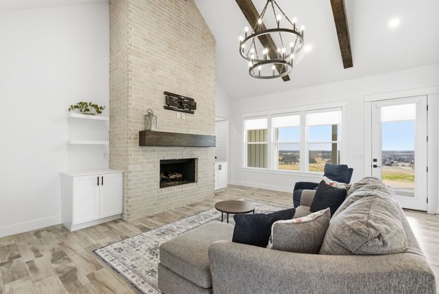 1024 Agnes North, Springtown, TX 76082