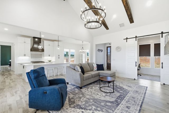 1024 Agnes North, Springtown, TX 76082