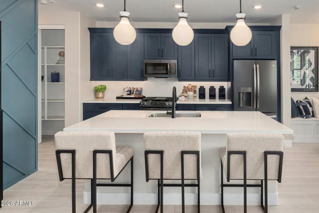 13975 W Luke 107 Parkway, Surprise, AZ 85374