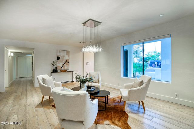 6912 E REDFIELD Road, Scottsdale, AZ 85254