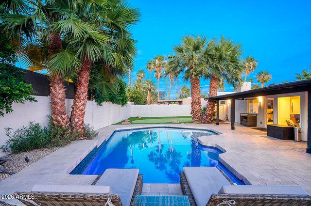 6912 E REDFIELD Road, Scottsdale, AZ 85254