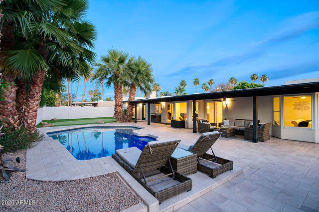 6912 E REDFIELD Road, Scottsdale, AZ 85254
