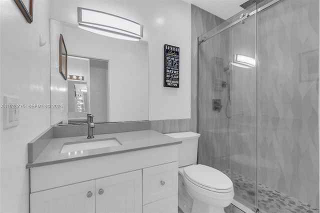 7401 SW 82nd St 301S, Miami, FL 33143