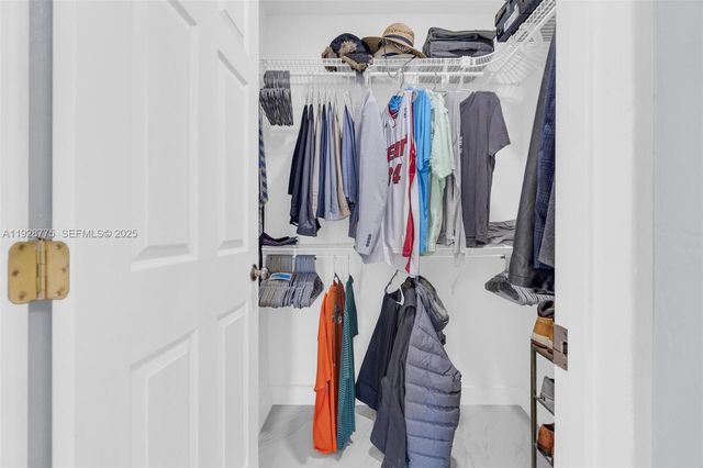 7401 SW 82nd St 301S, Miami, FL 33143