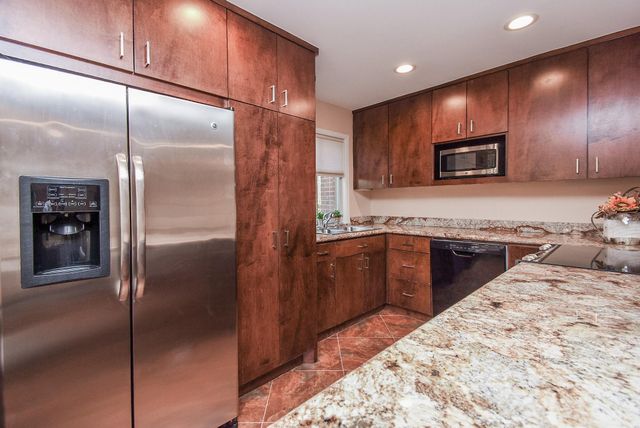 6401 Bayou Glen Road, Houston, TX 77057