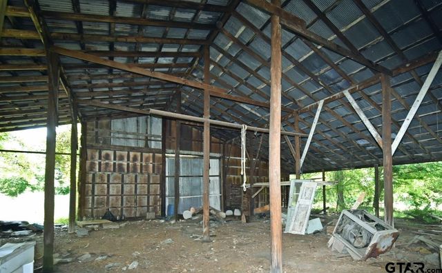 258 County Road 3199, Winnsboro, TX 75494