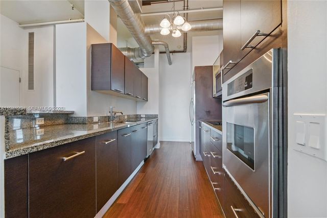 3029 NE 188th St 505, Aventura, FL 33180