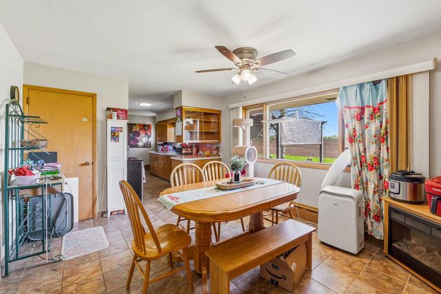 1202 E Lake STREET, Horicon, WI 53032