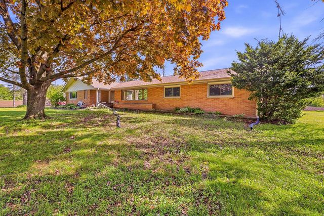 1202 E Lake STREET, Horicon, WI 53032