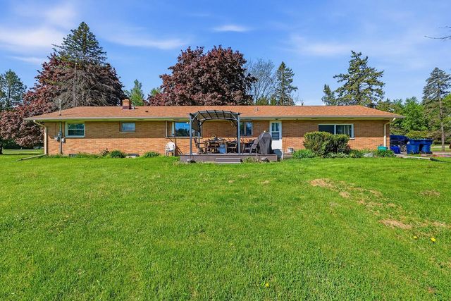 1202 E Lake STREET, Horicon, WI 53032