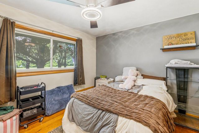 1202 E Lake STREET, Horicon, WI 53032