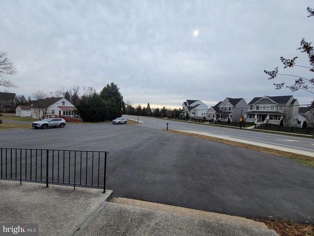 8325 YELLOW SPRINGS RD, Frederick, MD 21702