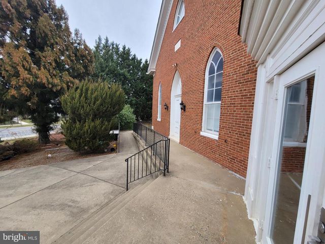 8325 YELLOW SPRINGS RD, Frederick, MD 21702