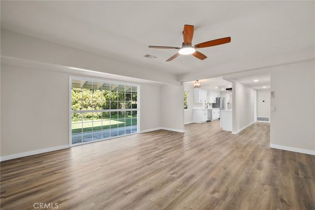 25118 Daisy, Loma Linda, CA 92354