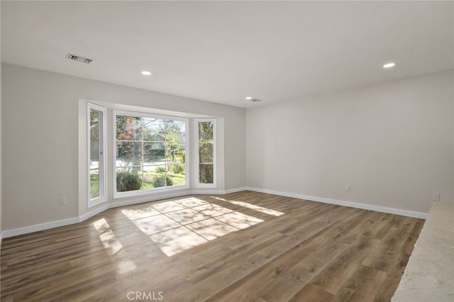 25118 Daisy, Loma Linda, CA 92354