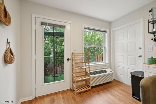 50 Pine St 206, Montclair Twp., NJ 07042