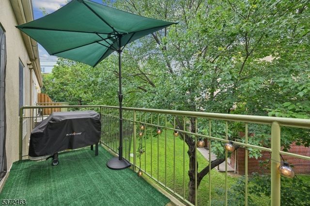 50 Pine St 206, Montclair Twp., NJ 07042