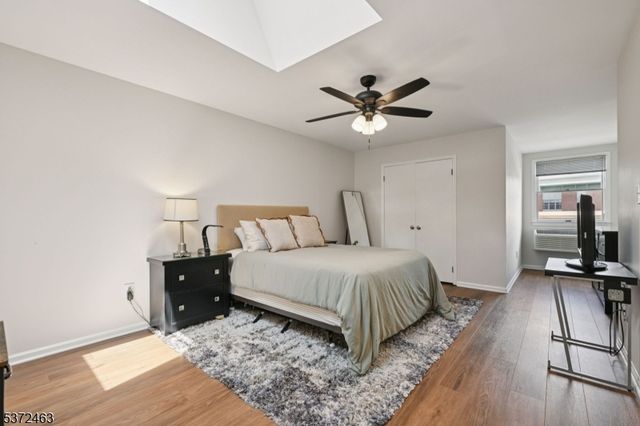 50 Pine St 206, Montclair Twp., NJ 07042