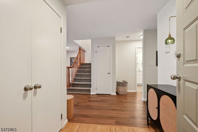 50 Pine St 206, Montclair Twp., NJ 07042