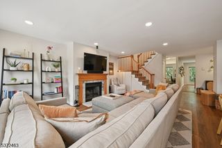 50 Pine St 206, Montclair Twp., NJ 07042